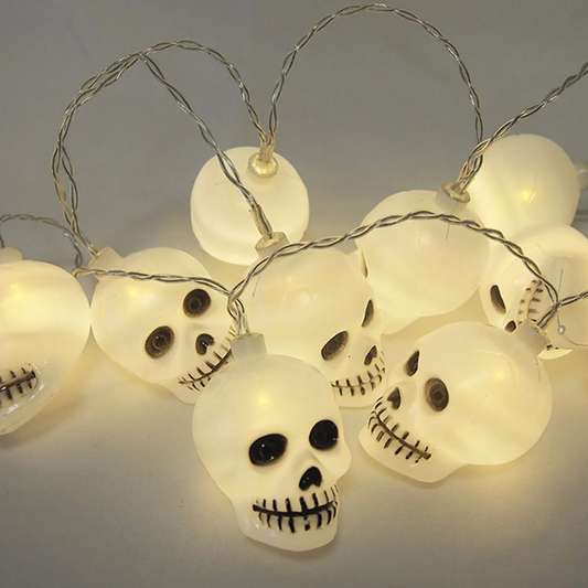 Spooky Delight 16-Skull Halloween String Lights - Indoor/Outdoor Décor